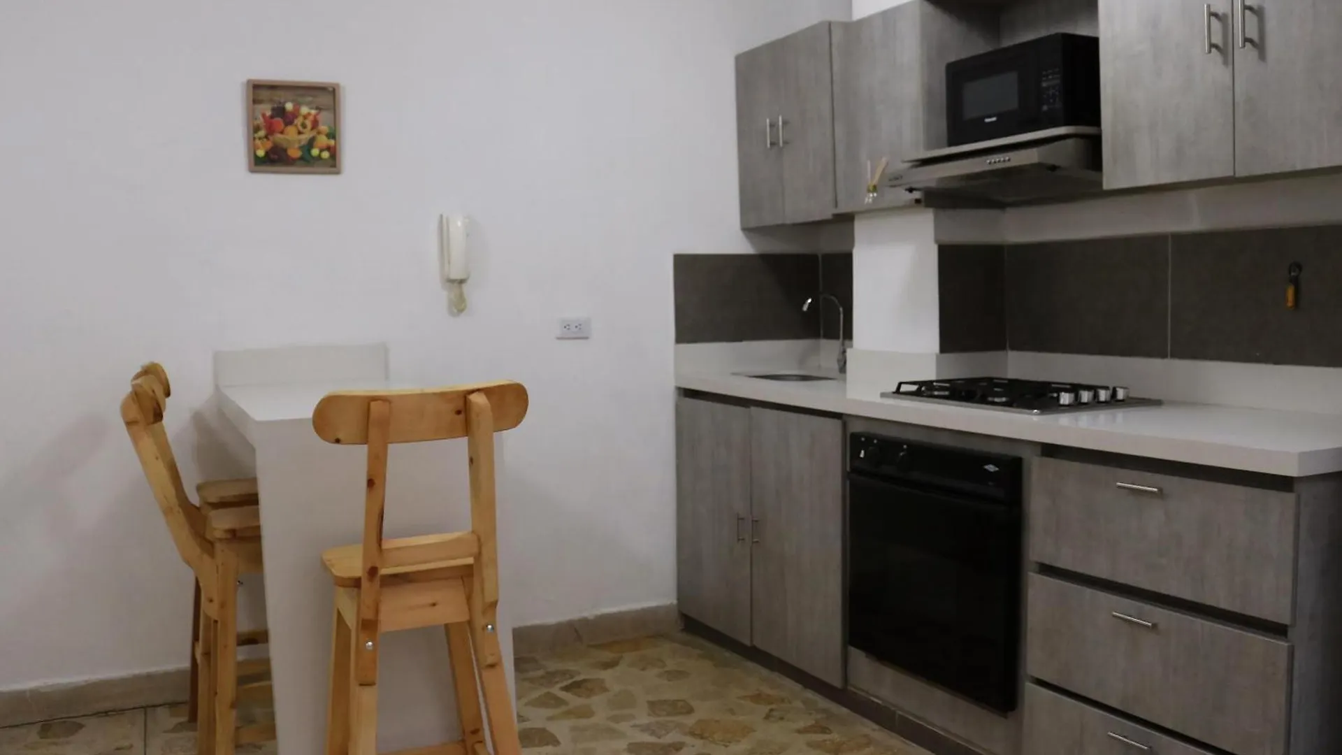 Apartamento Completo Laureles-Medellin Apartment Medellin